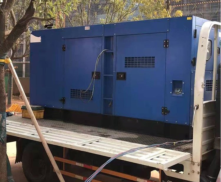 灵川柴油发电机组空气滤清器多久更换一次？