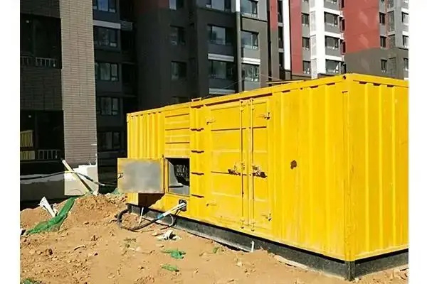 灵川发电机租赁中燃油压力过低会对发动机的哪些部件造成损坏？